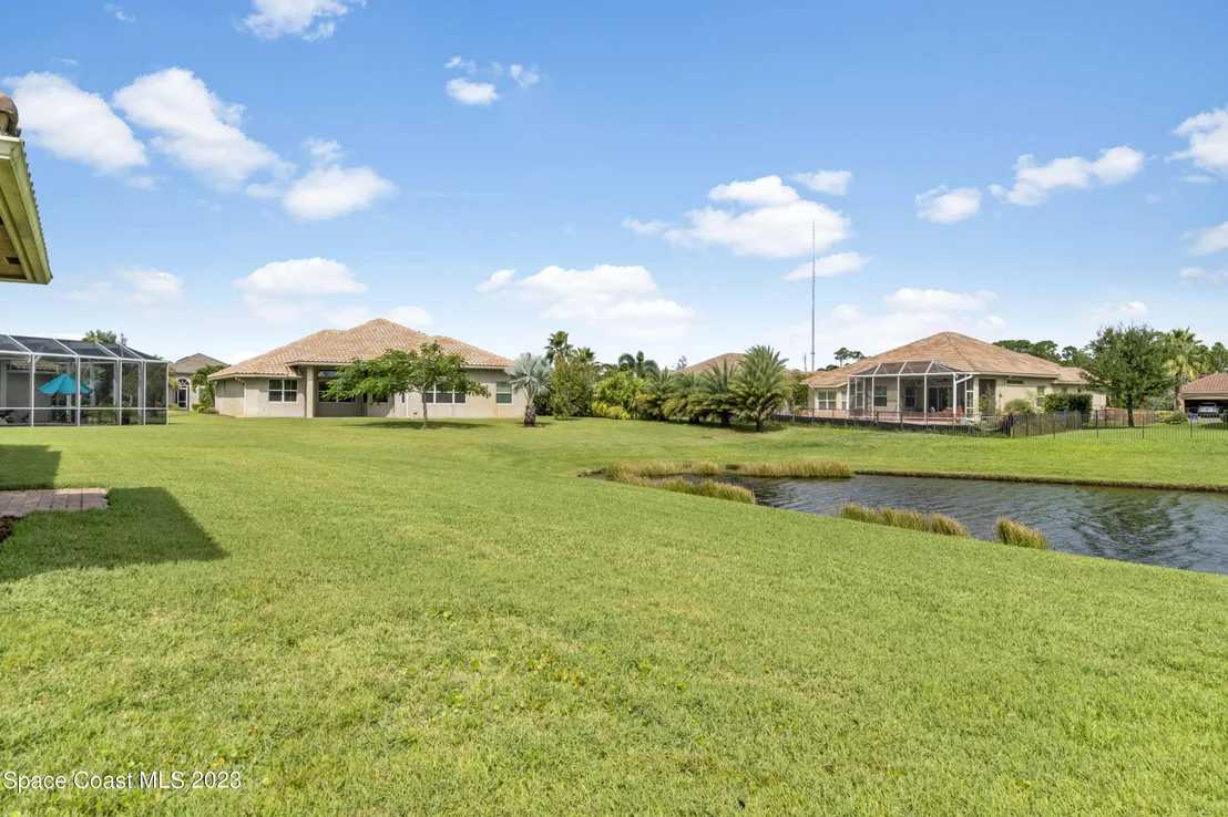 Photo of 7600 Fieldstone Ranch Square