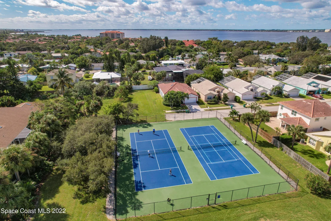 Photo of 348 Las Olas Drive