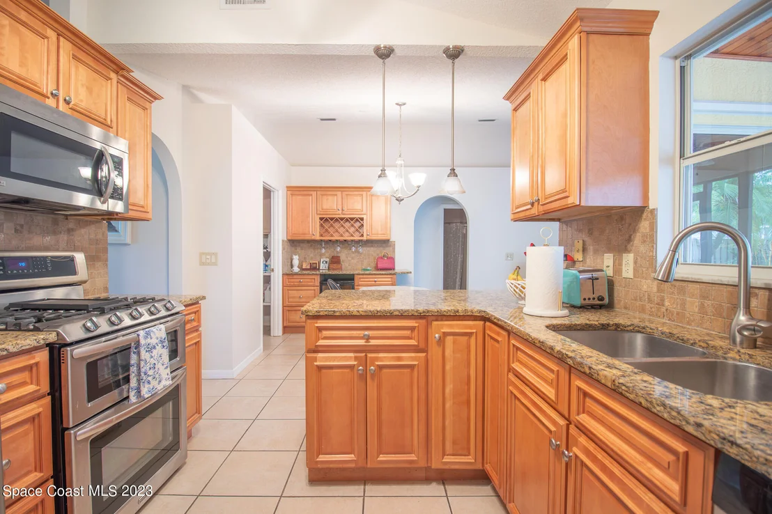 Photo of 4290 Silver Lake Drive