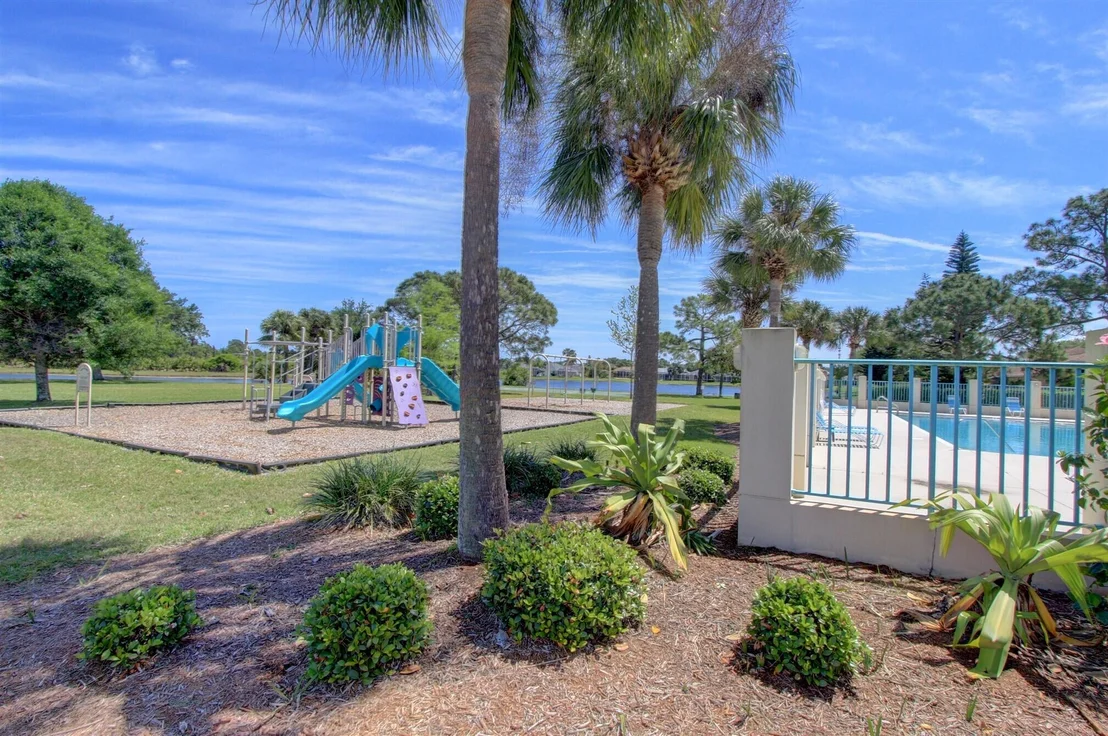 Photo of 1210 Starling Way
