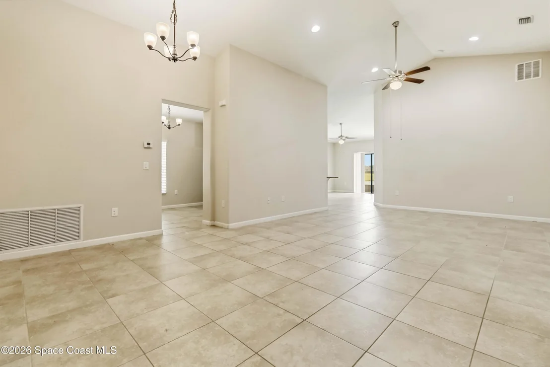 Photo of 577 Trymore Drive SE