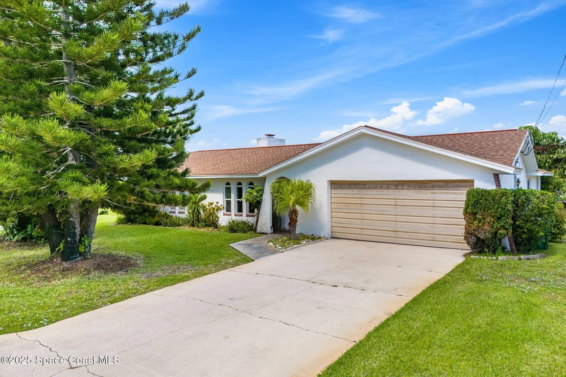 Photo of 424 Arrowhead Lane