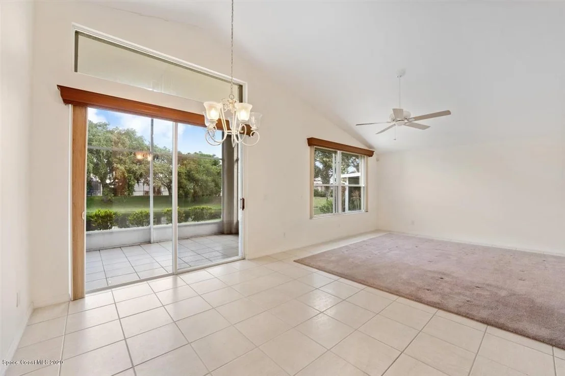 Photo of 902 Shaw Circle