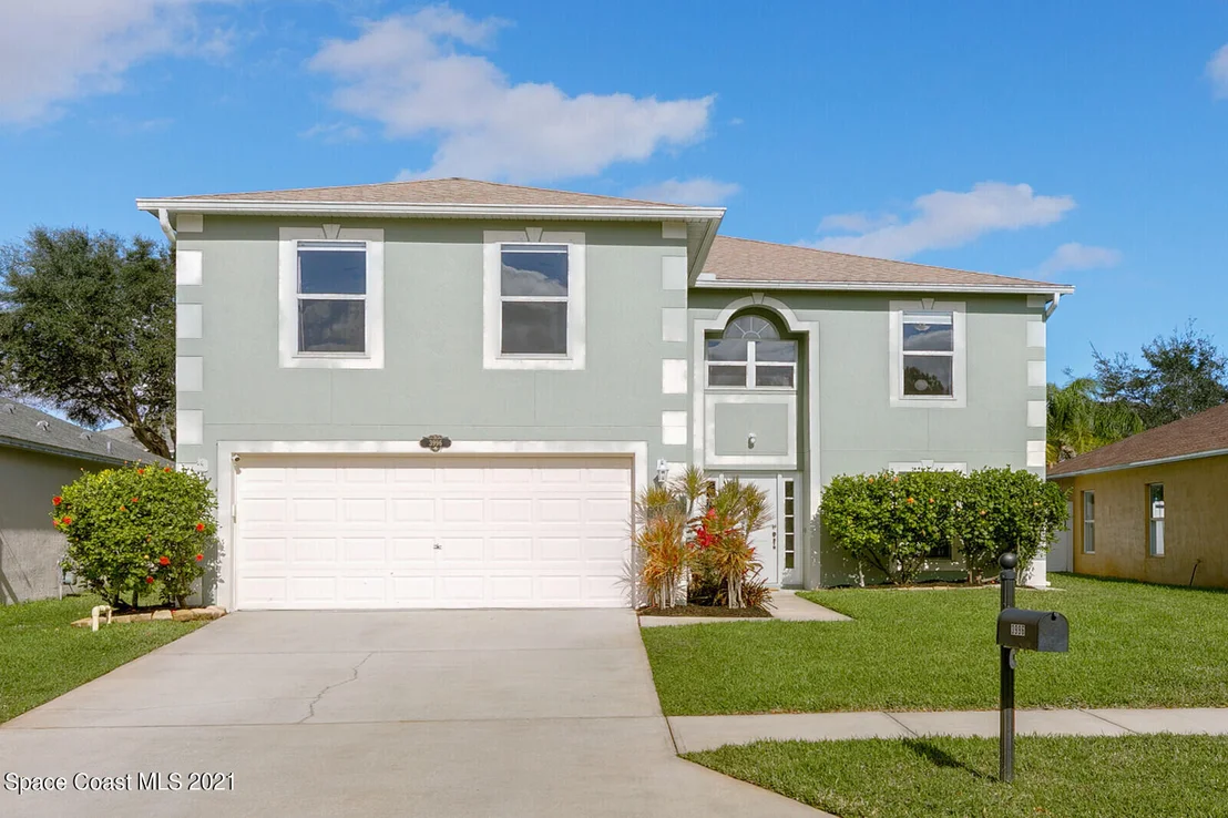 Photo of 3996 Four Lakes Drive