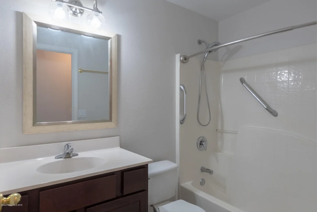 Photo of 1707 Vista Lake Circle