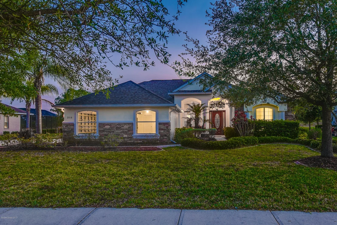 Photo of 2118 Windbrook Drive SE