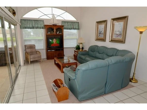 Photo of 1046 Fieldstone