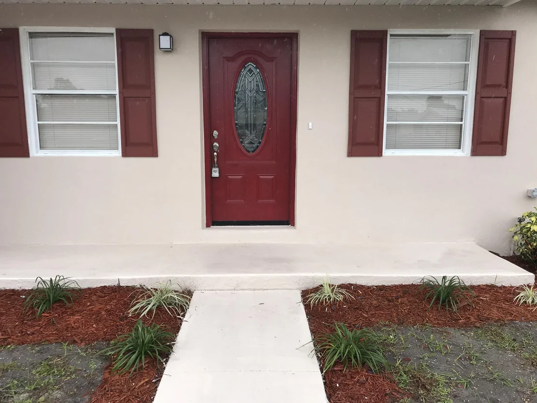 Photo of 3201 Ideal Avenue NE