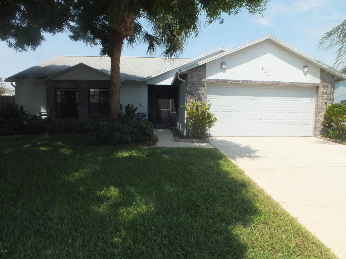 Photo of 880 Yorktowne Drive