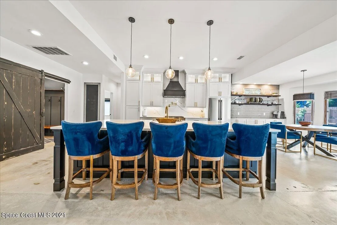 Photo of 629 Hummingbird Drive