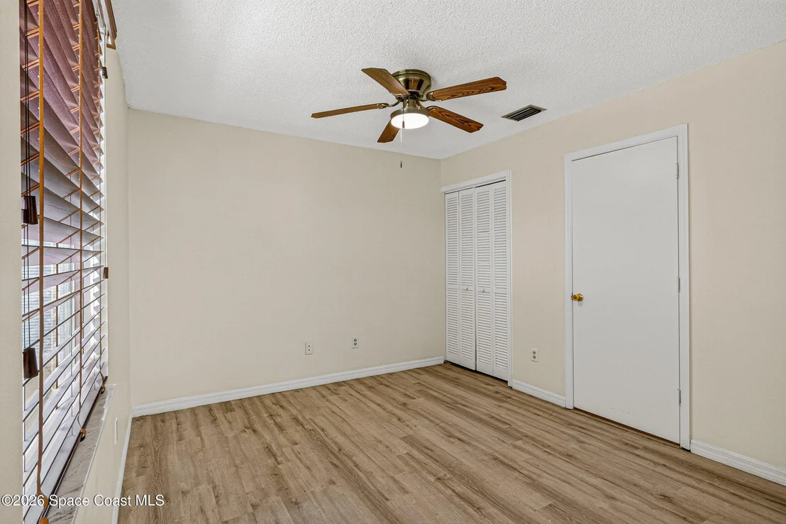 Photo of 718 Pine Island Drive