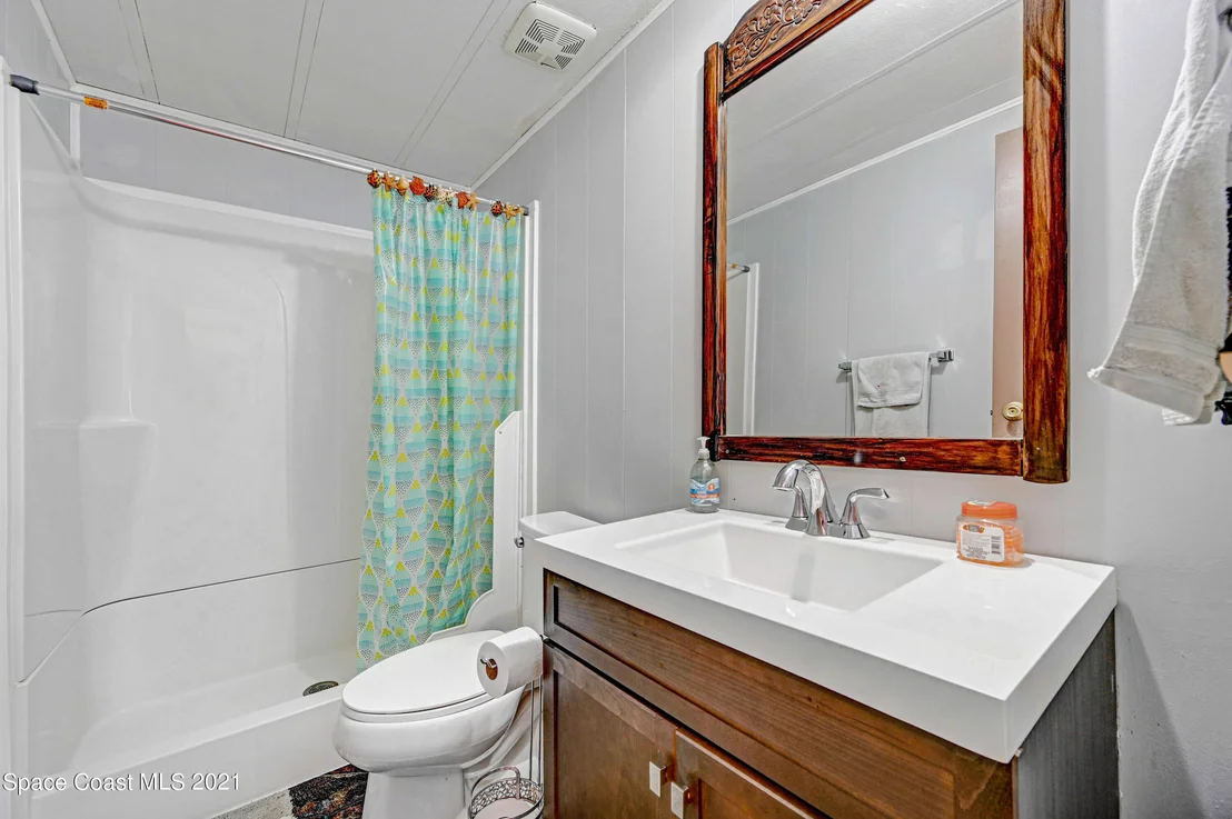 Photo of 566 Jean Circle