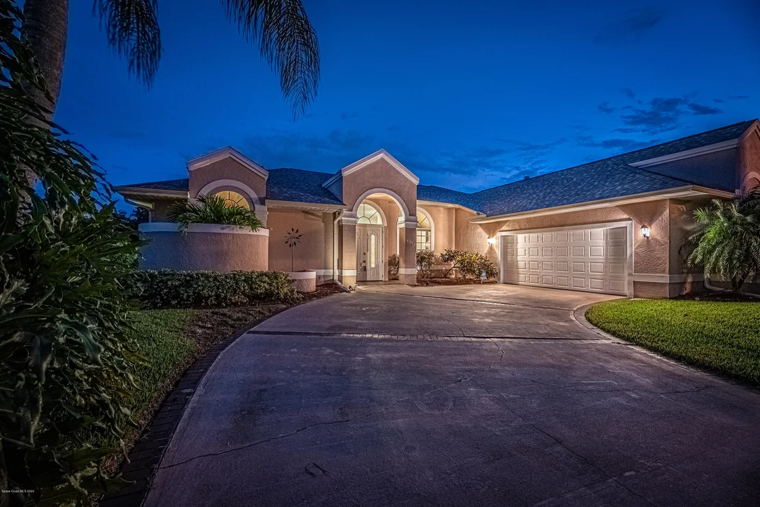 Photo of 1012 Spanish Wells Drive