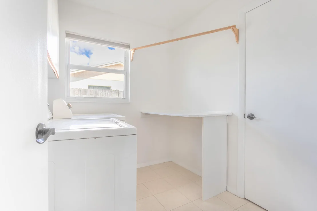 Photo of 2976 Matthew Drive
