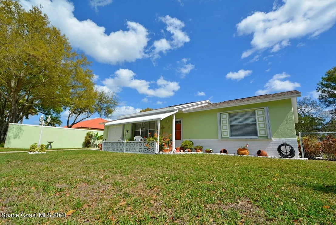 Photo of 52 Haven Drive