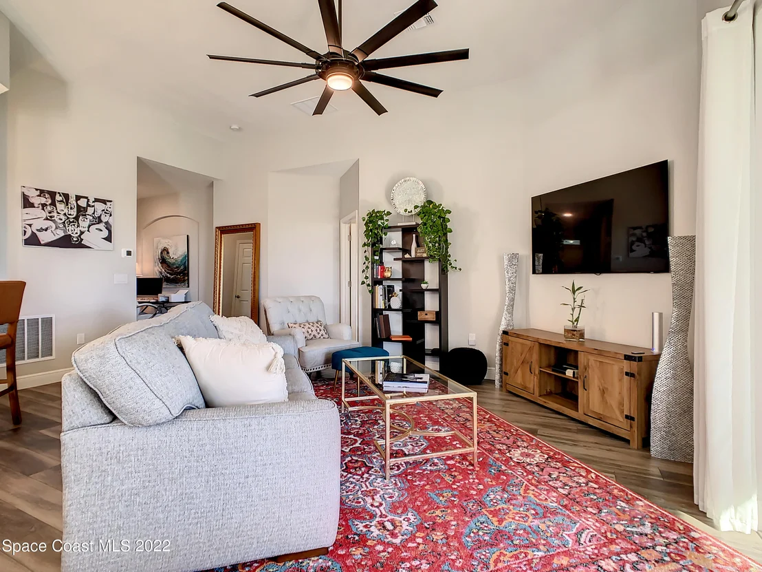 Photo of 8251 Laguna Circle
