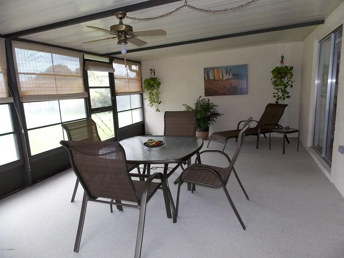 Photo of 843 Berkshire Drive