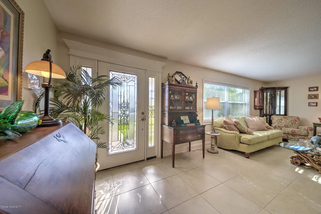 Photo of 346 Brightwaters Drive