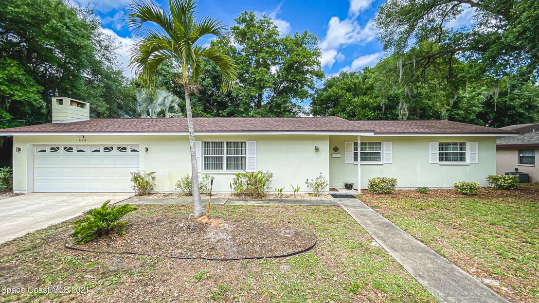 Photo of 634 Orange Court