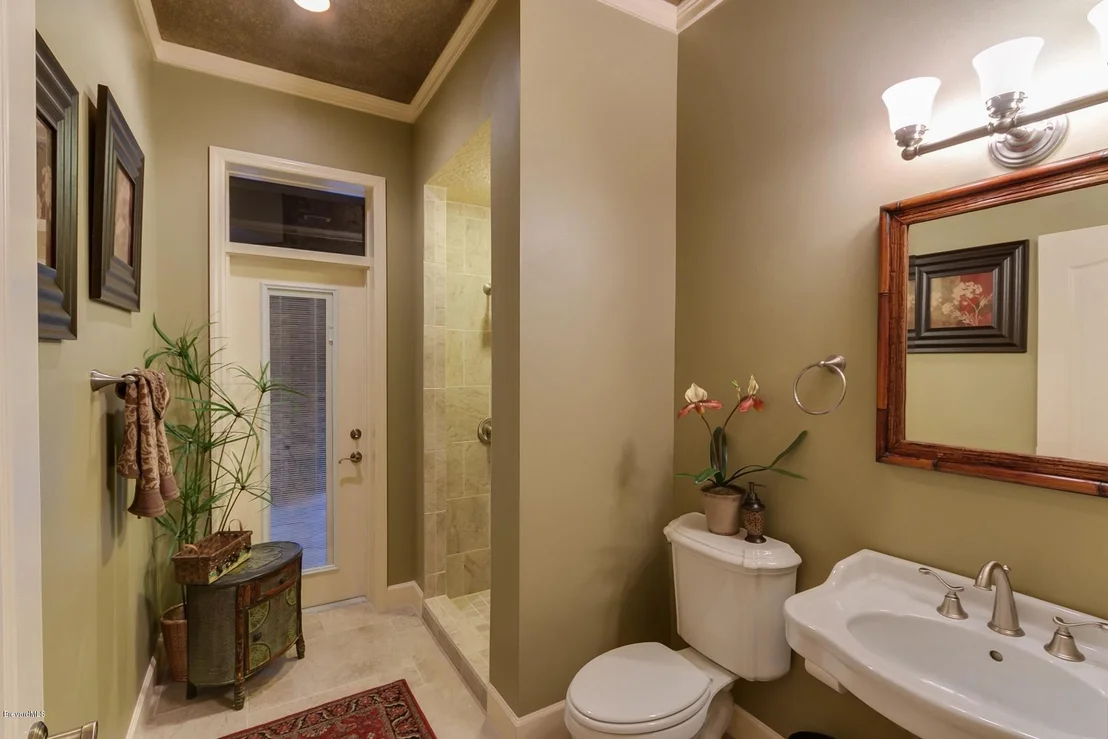 Photo of 16 Summer Place