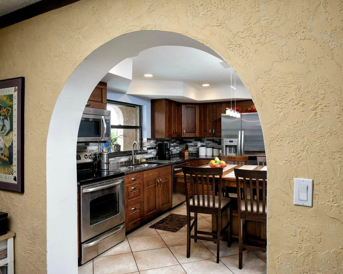 Photo of 412 Westchester Drive