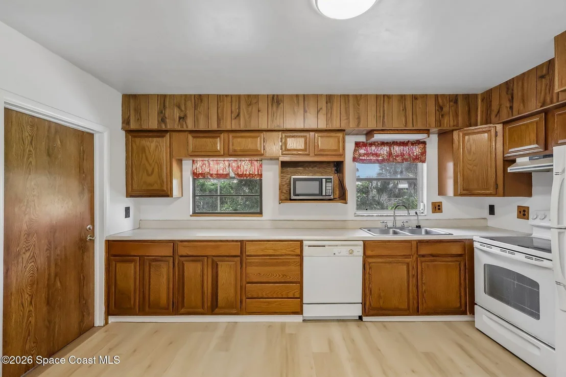 Photo of 230 Gray Road