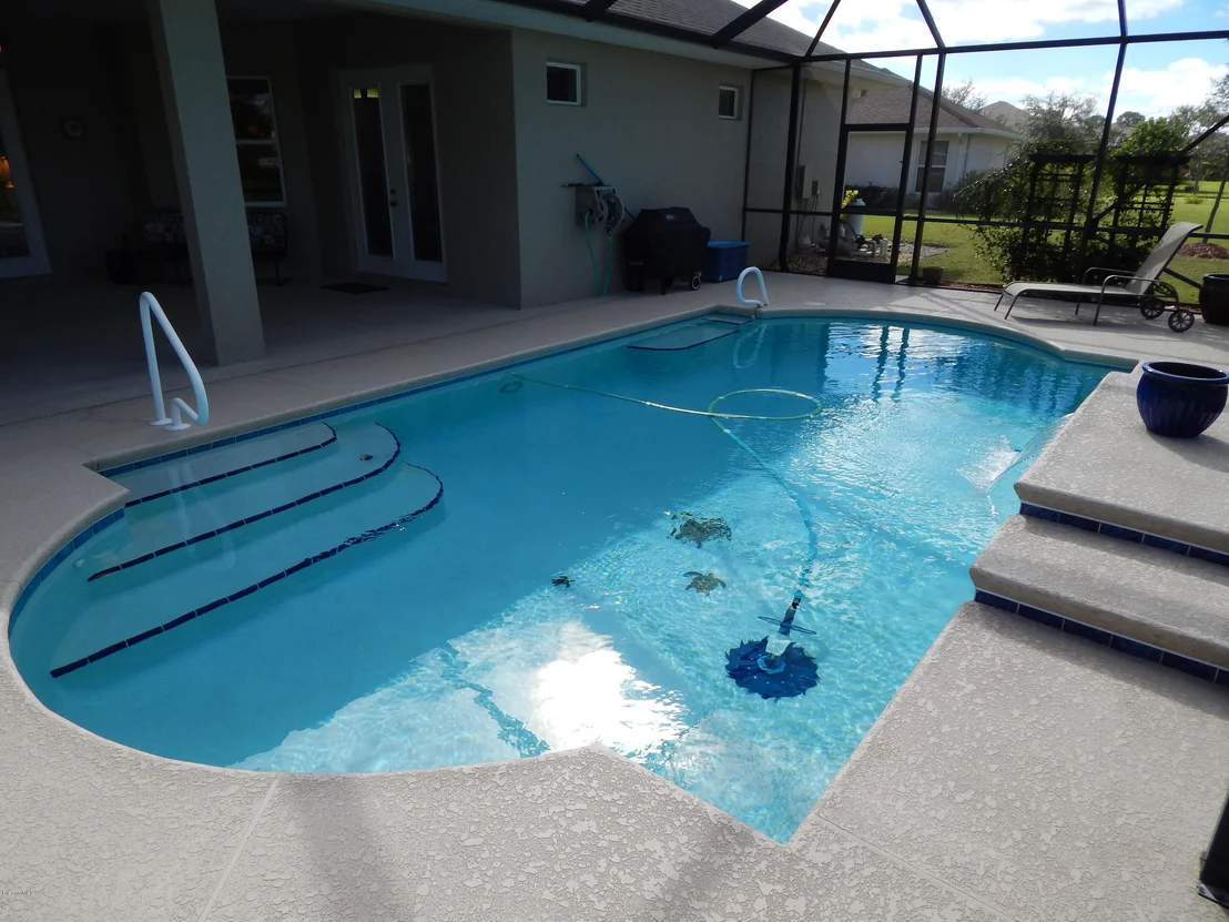 Photo of 211 SE Devlin Court