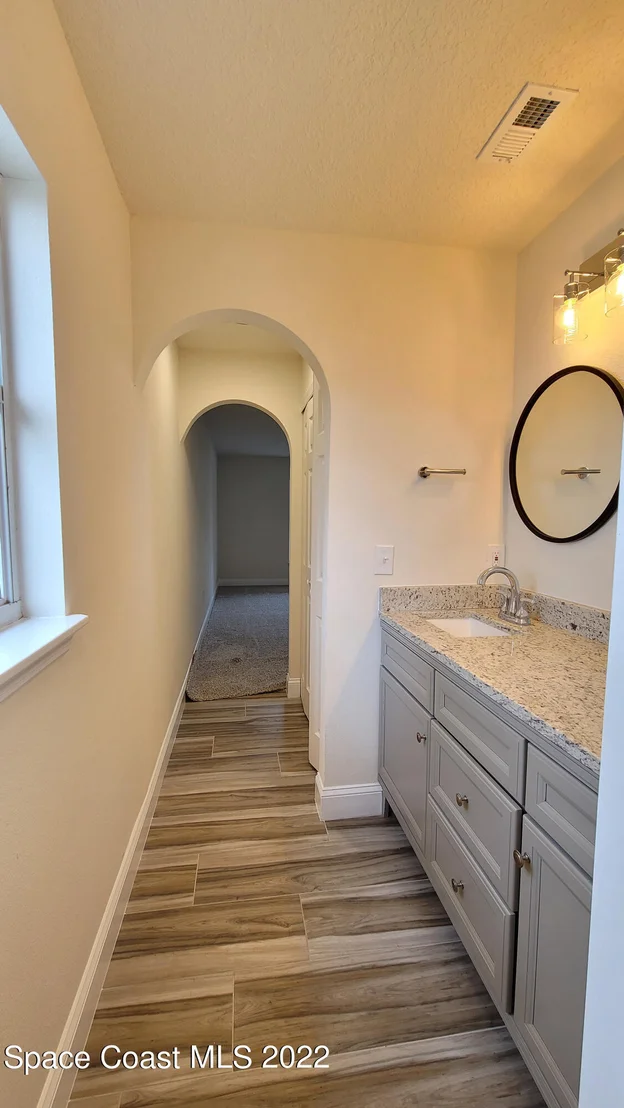 Photo of 2111 Spring Creek Circle NE