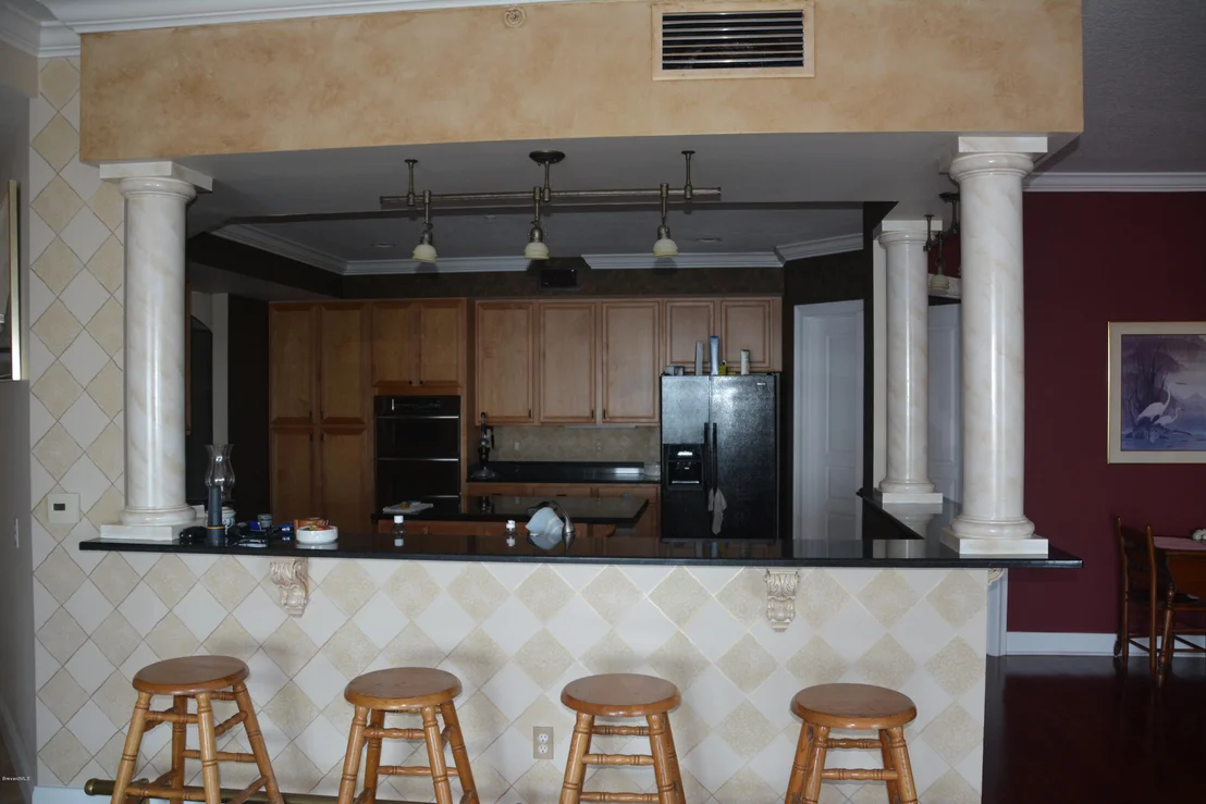 Photo of Unit 801 at 21 Riverside Drive