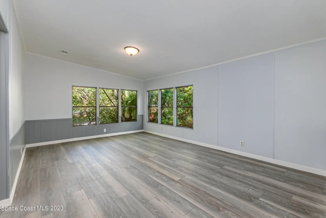 Photo of 332 Spring Street