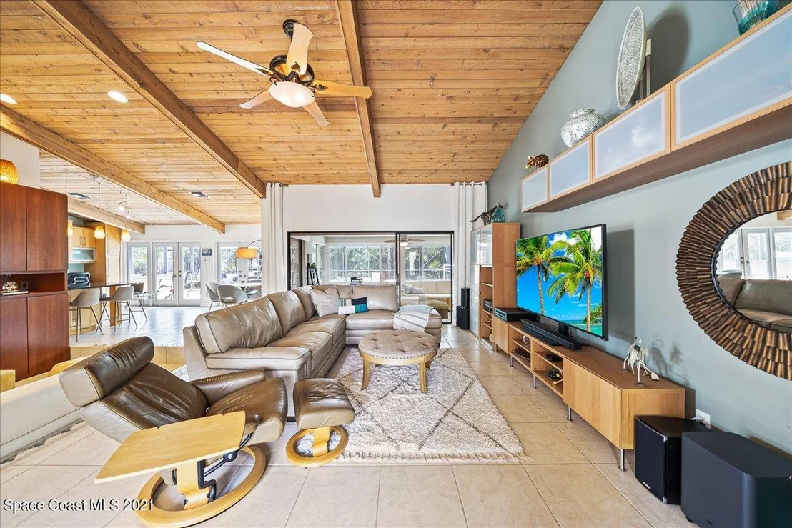 Photo of 545 Solitaire Palm Drive
