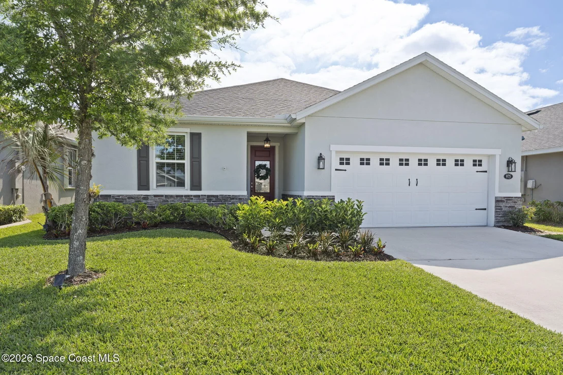 Photo of 975 Potenza Drive