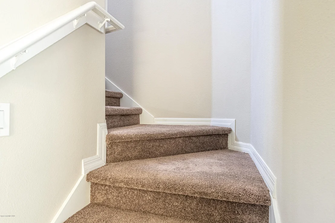 Photo of 354 Dryden Circle