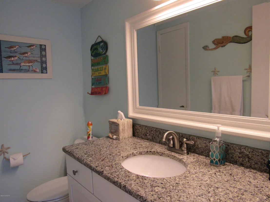 Photo of Unit D208 at 199 Highway A1a