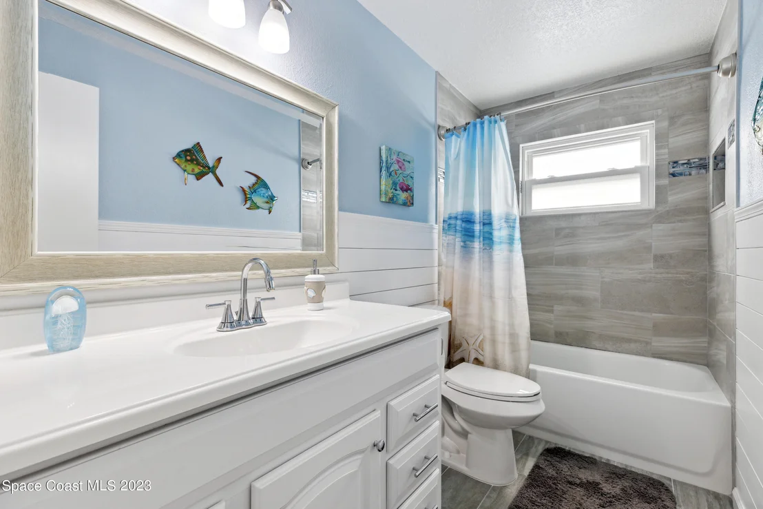 Photo of 655 Rosada Street