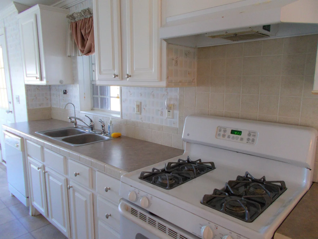 Photo of 915 W Cashew Circle W