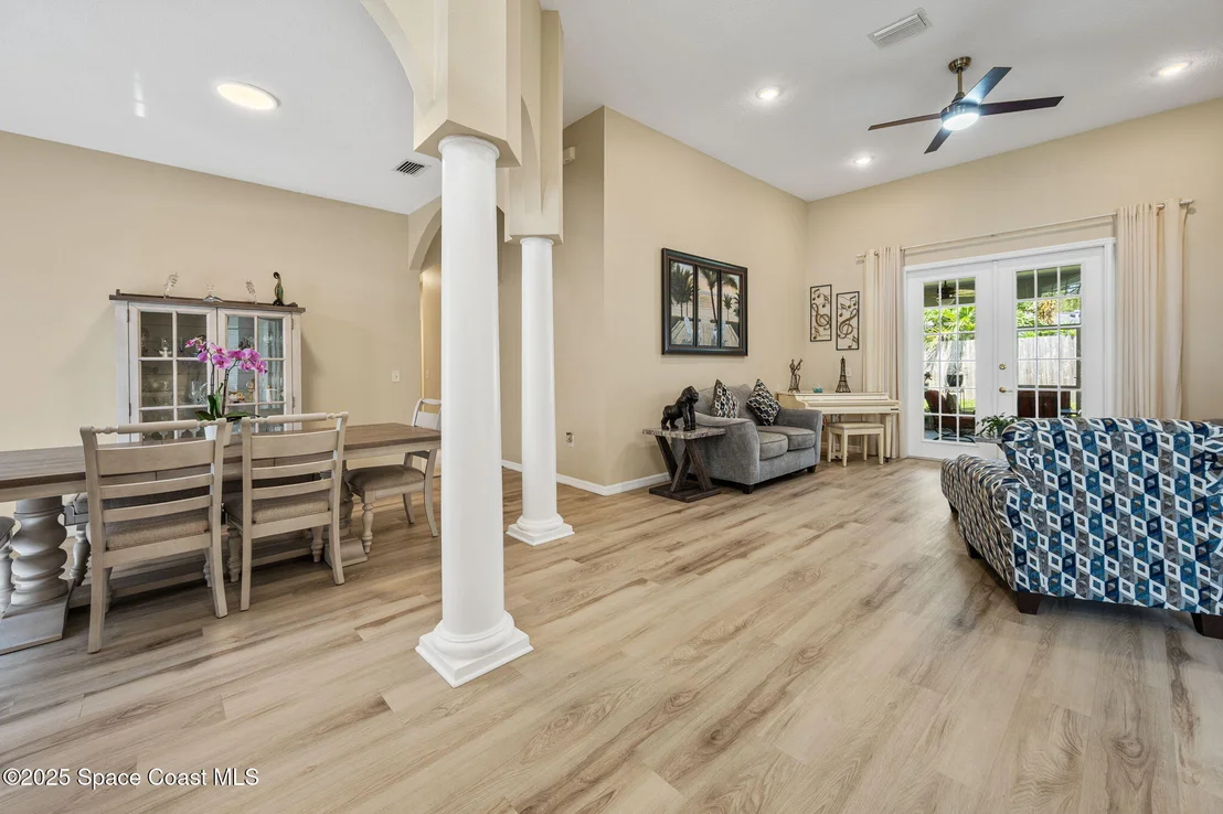 Photo of 312 Barrymore Drive