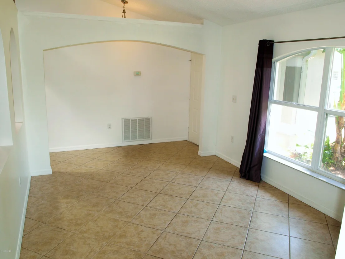 Photo of 218 Twin Lakes Road
