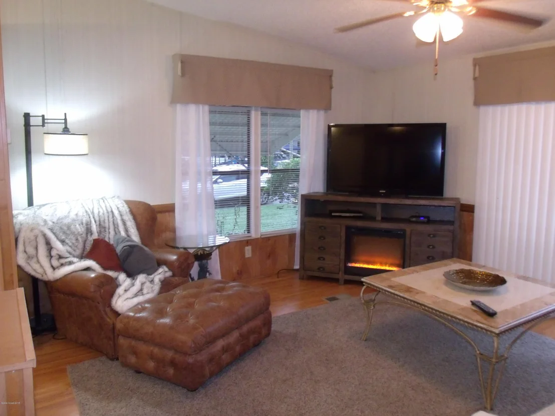 Photo of 164 Vanguard Circle