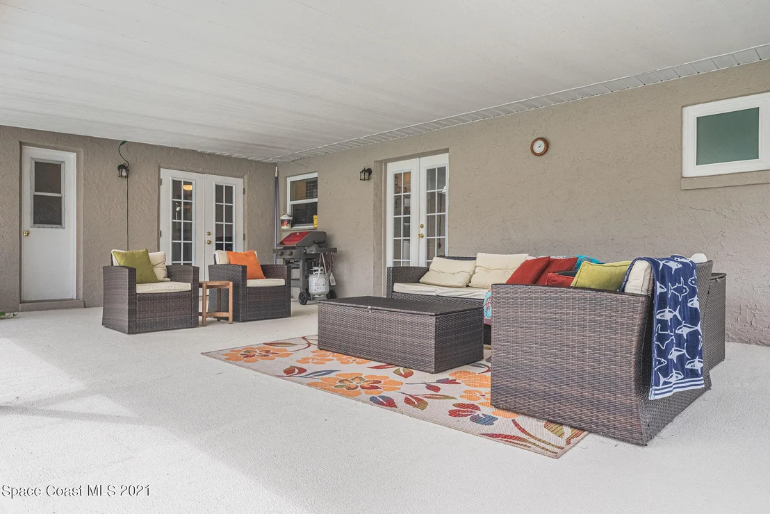 Photo of 845 Berkshire Drive