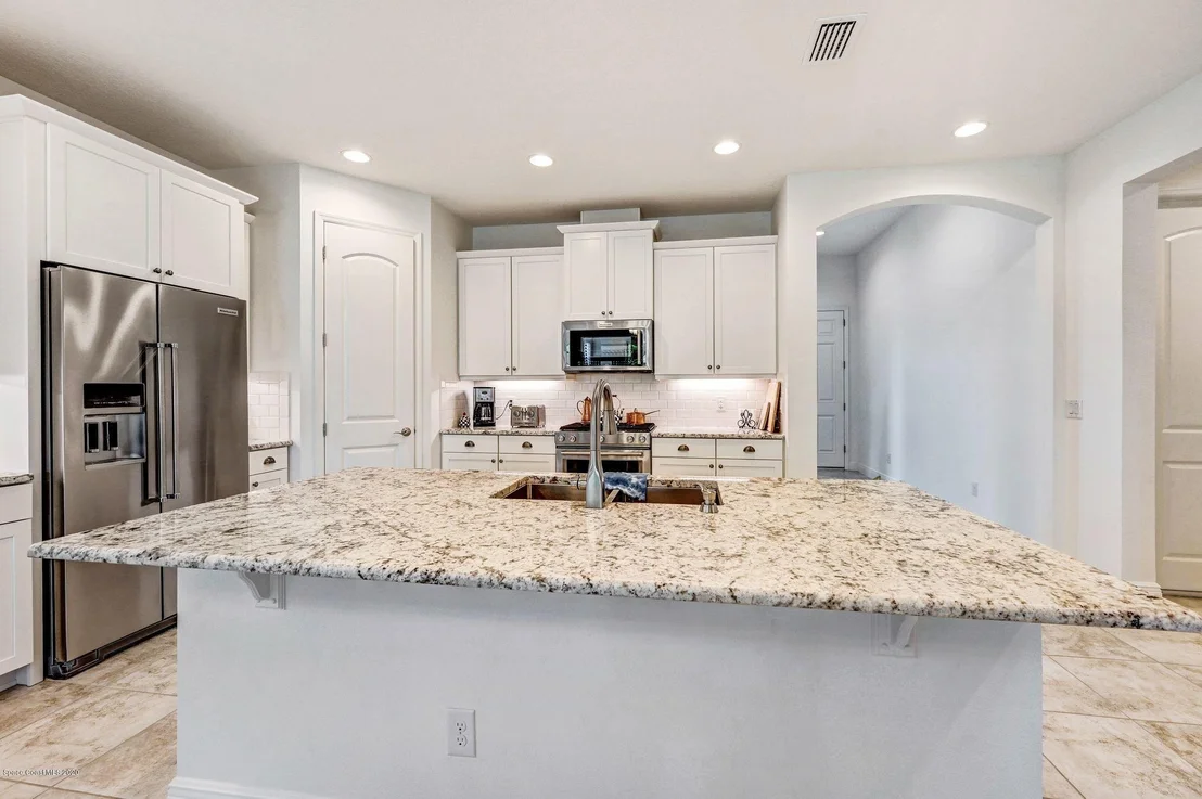 Photo of 2931 Casterton Drive