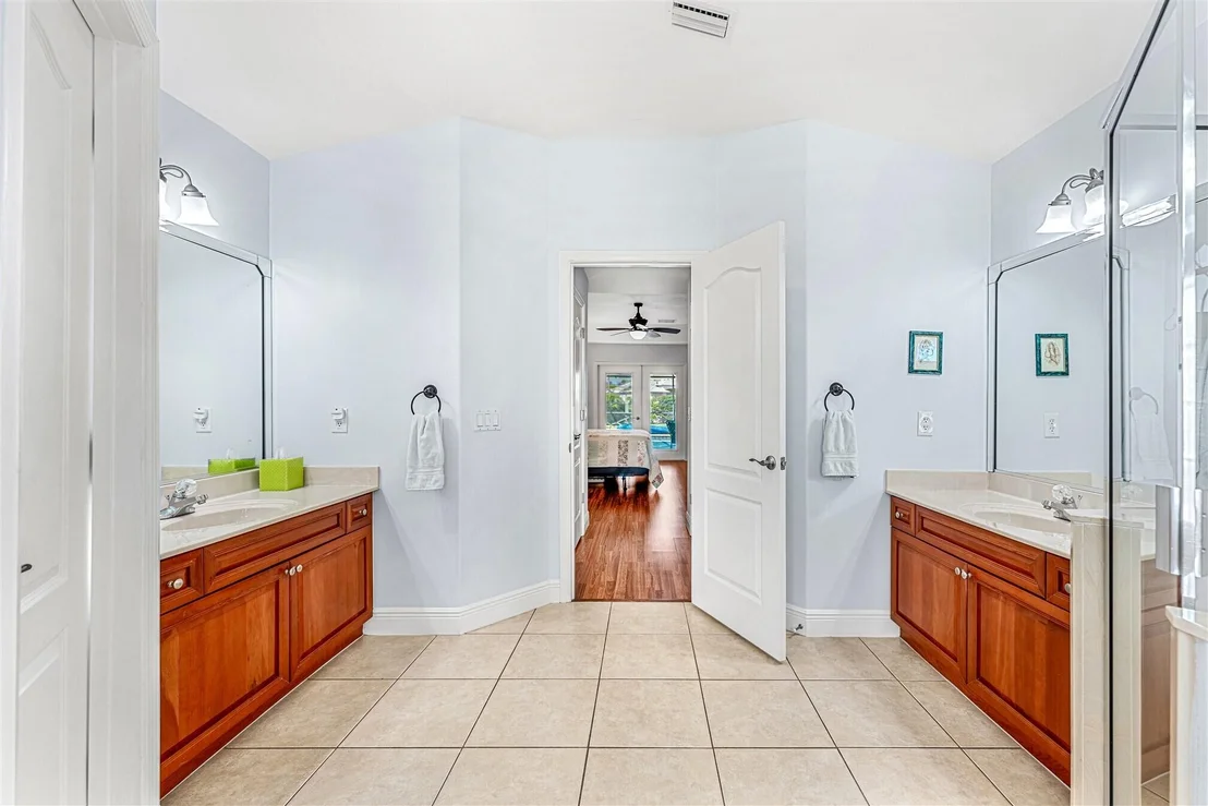 Photo of 1697 E Auburn Lakes Drive N
