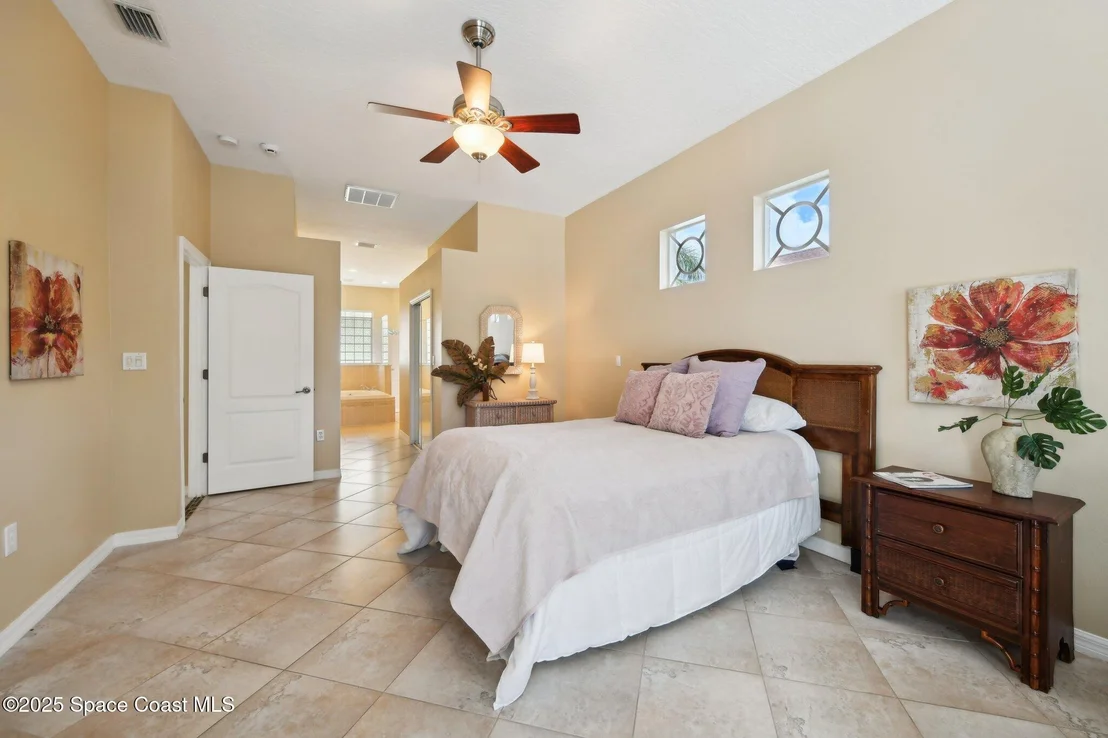 Photo of 115 Ridgemont Circle SE