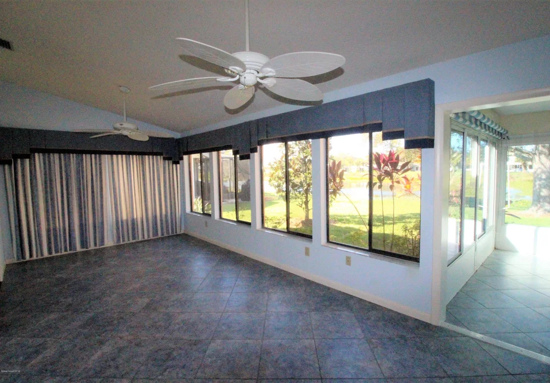 Photo of 1522 Frontier Drive