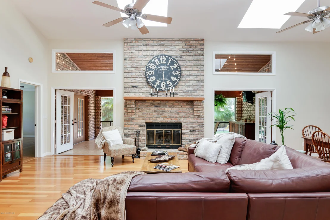 Photo of 7974 Timberlake Drive