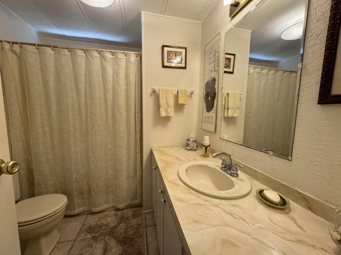 Photo of 5427 Bannock Street