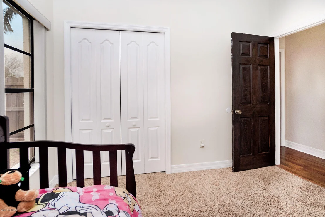 Photo of 902 Jamestown Drive