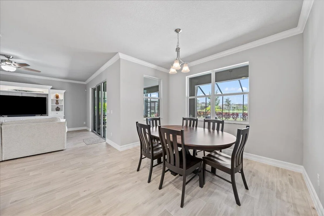 Photo of 8070 Lucent Court
