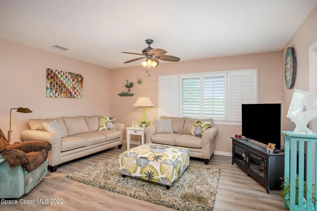 Photo of 1231 Freil Road NE