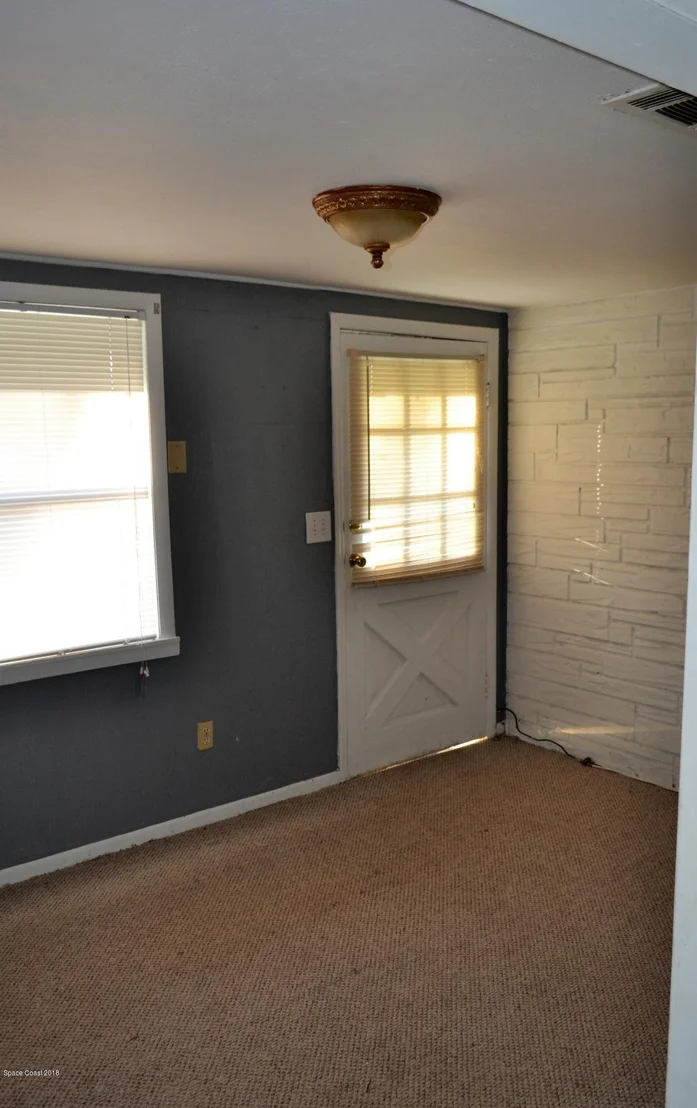 Photo of 2255 Elm Street